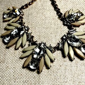 Rhinestone and gold tone vintage vibes costume necklace
